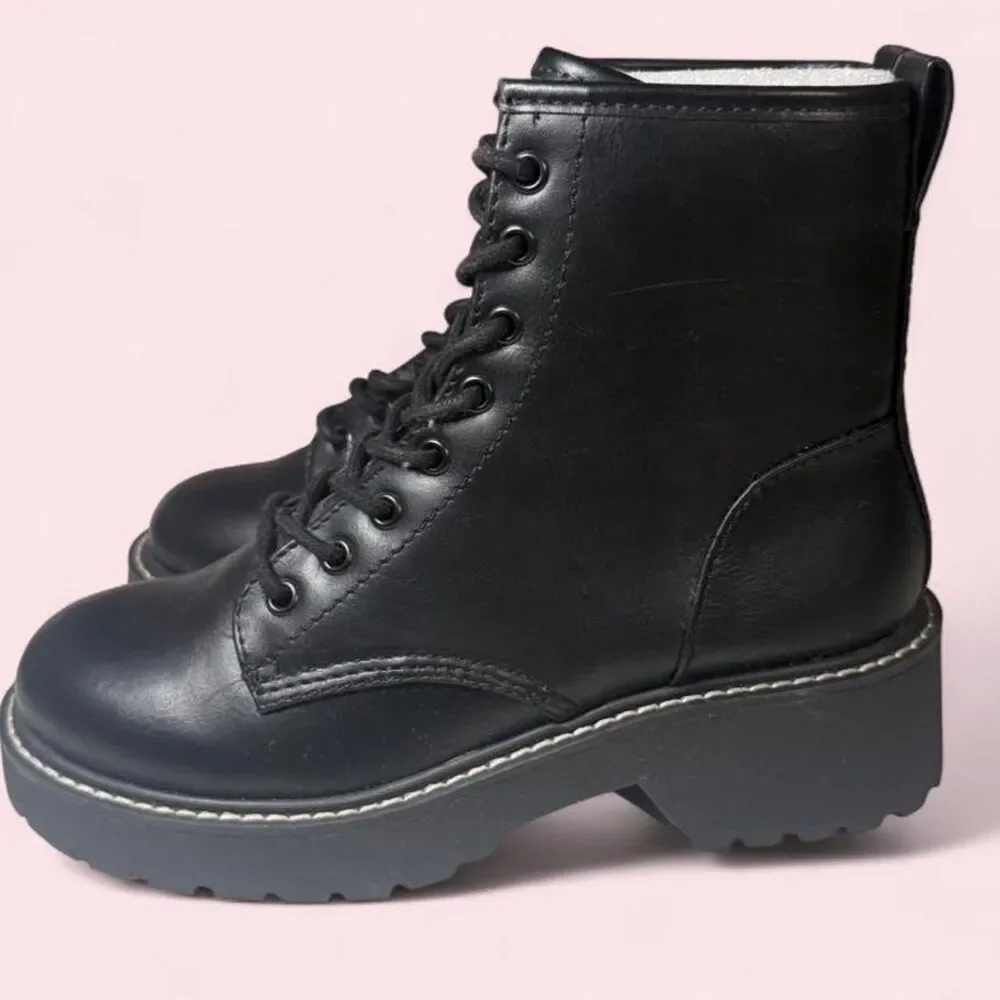 Madden-girl Women's Black Boots